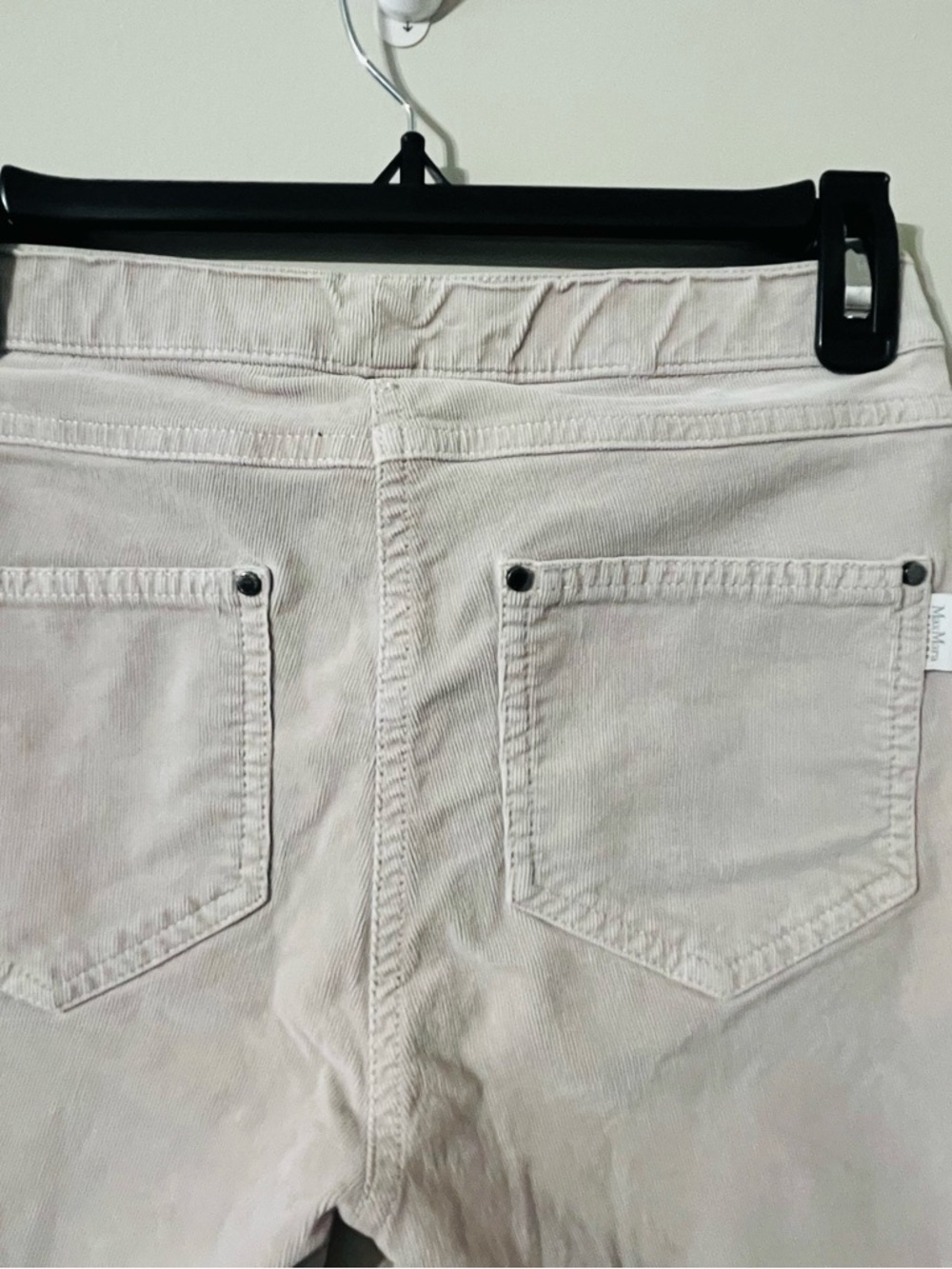 Max Mara Leisure Corduroy Soft Cream Pants Joggers
Sz S - Picture 7 of 10